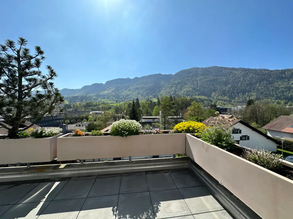 Grand appartement de 4.5 pièces en PPE