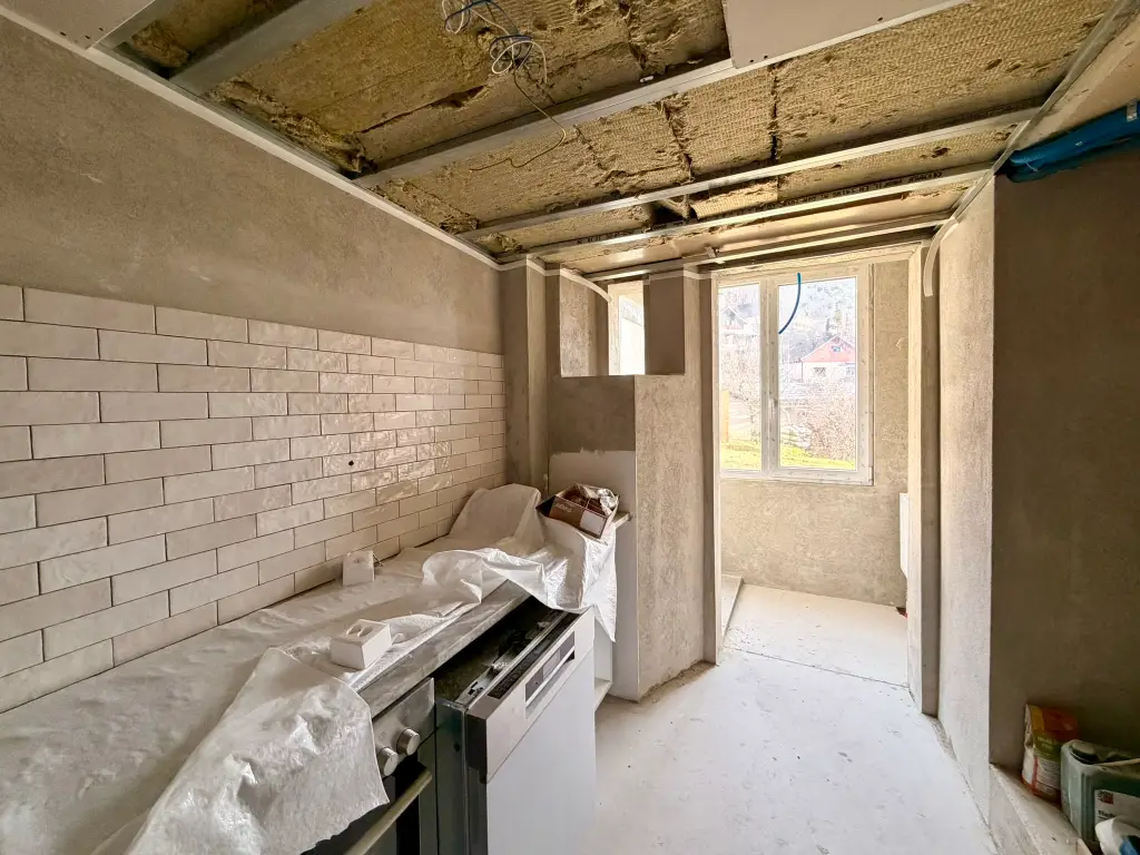 Maison mitoyenne &#8211; 2 appartements