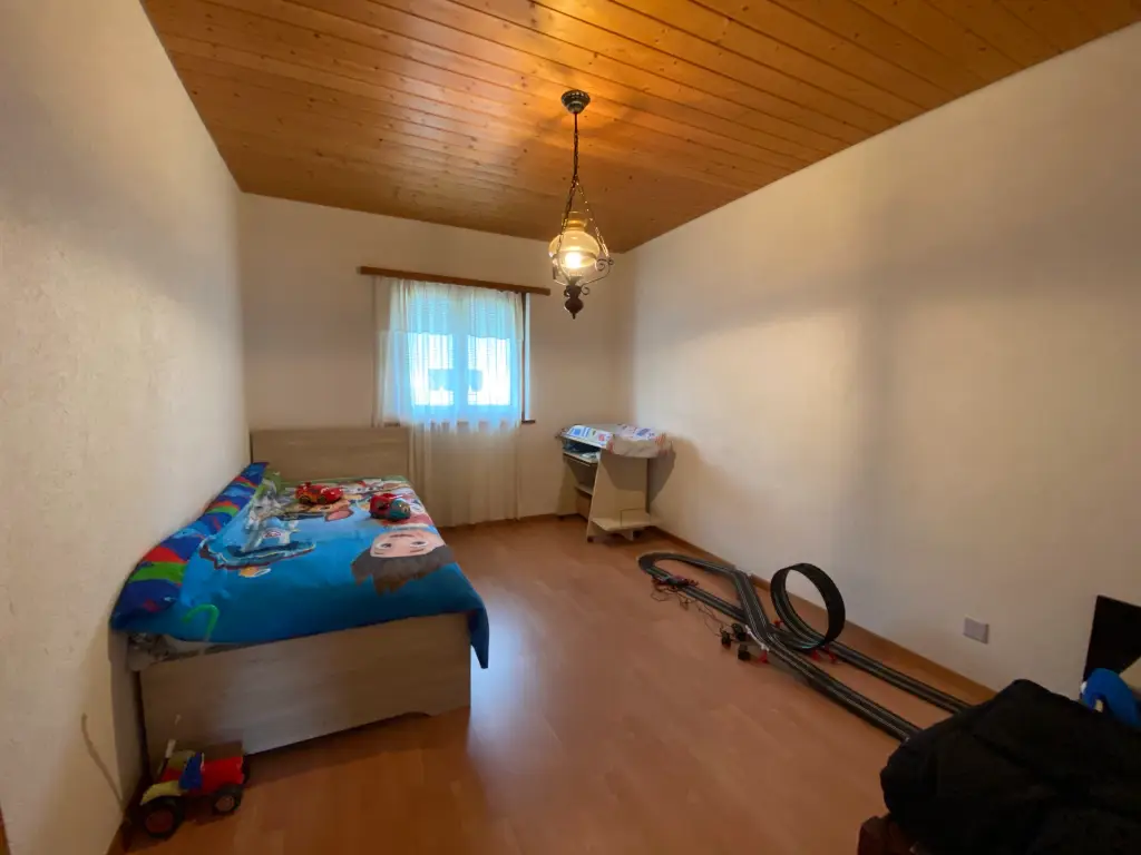 Appartement de 5.5 pièces en attique