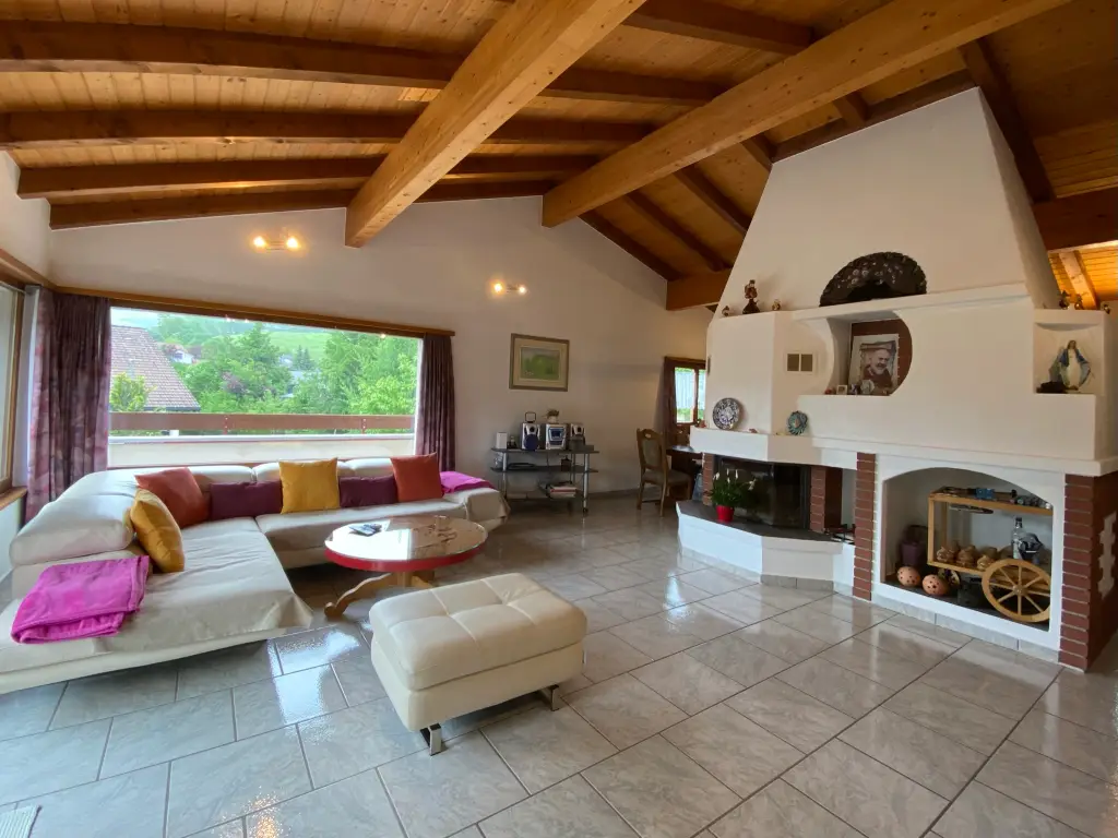 Appartement de 5.5 pièces en attique