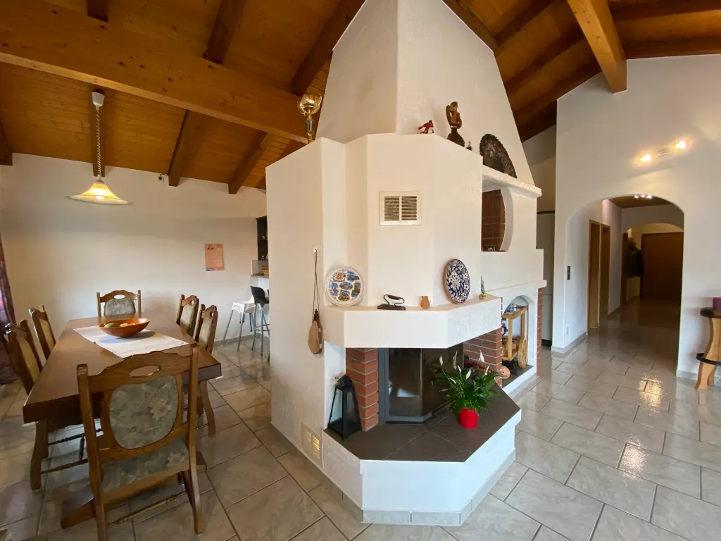 Appartement de 5.5 pièces en attique