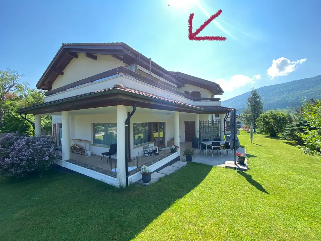Appartement de 5.5 pièces en attique