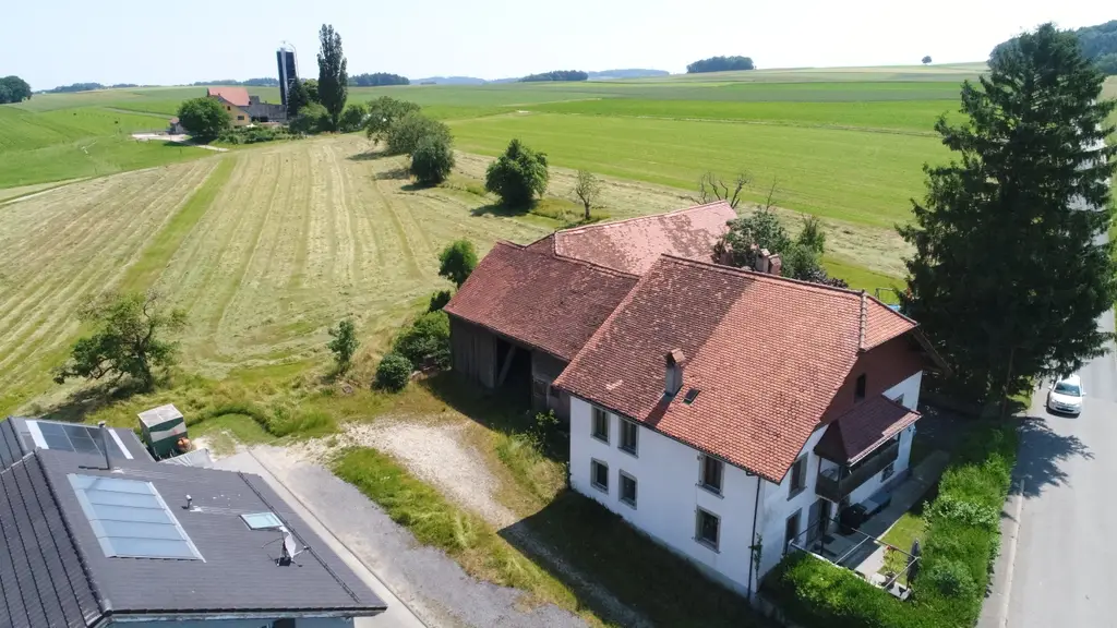 Immeuble de 2 appartements avec possibilité pour un troisième lot