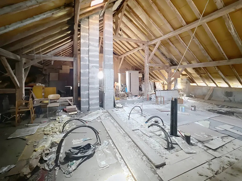 Immeuble de 2 appartements avec possibilité pour un troisième lot
