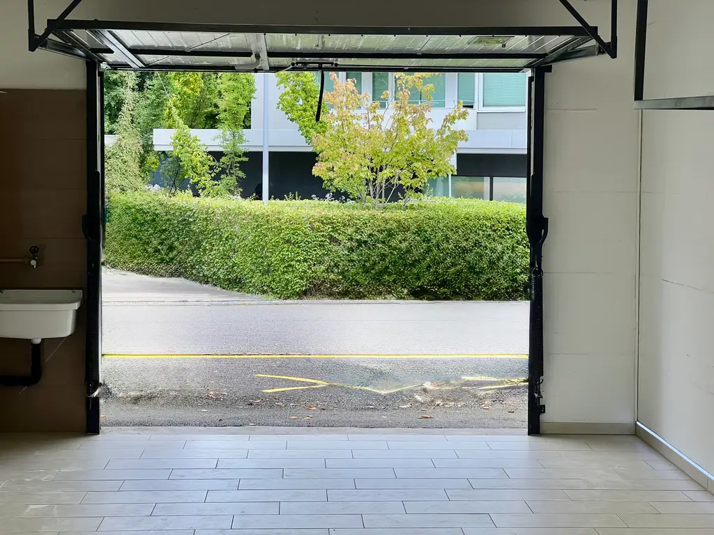 Neu renovierter Lagerraum/Werkstatt an sehr zentraler Lage