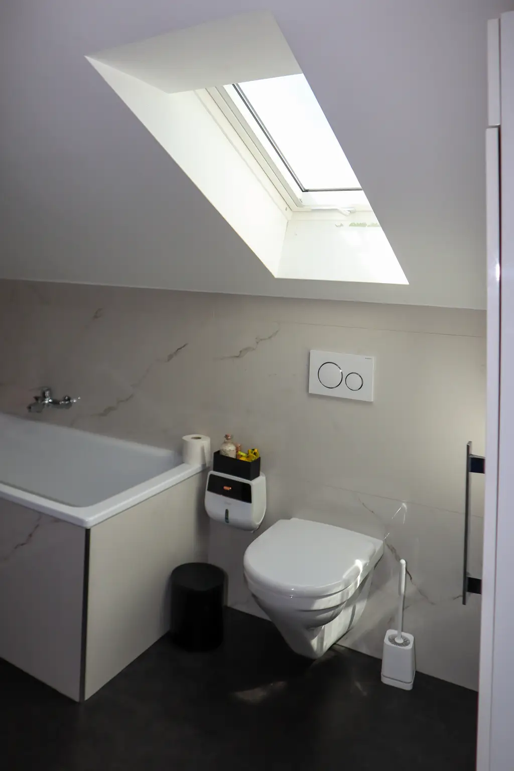 Ruhig und sonnig; 4,5 Zimmer-Einfamilienhaus an bester Lage