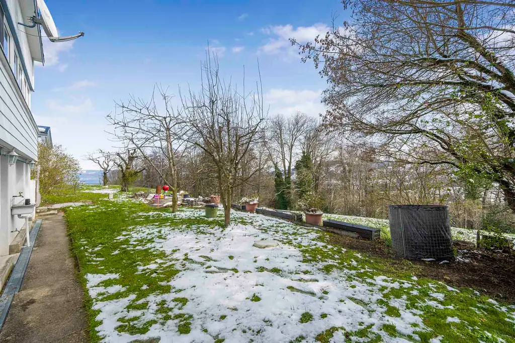 Charmantes Einfamilienhaus an sonniger und ruhiger Lage mit freier Fernsicht
