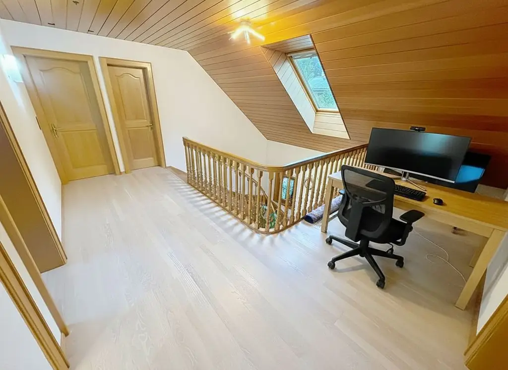 Maison d’exception – Autonome, rentable et rénovée avec raffinement à 20 min d&rsquo;Epalings