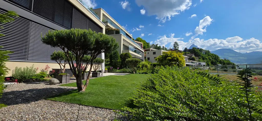 Exklusive Luxuswohnung mit See- und Bergsicht