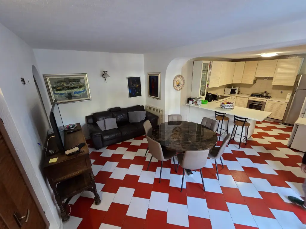 Exceptional Villa in San Remo – Mediterranean Panorama &amp; Outstanding Living Spaces