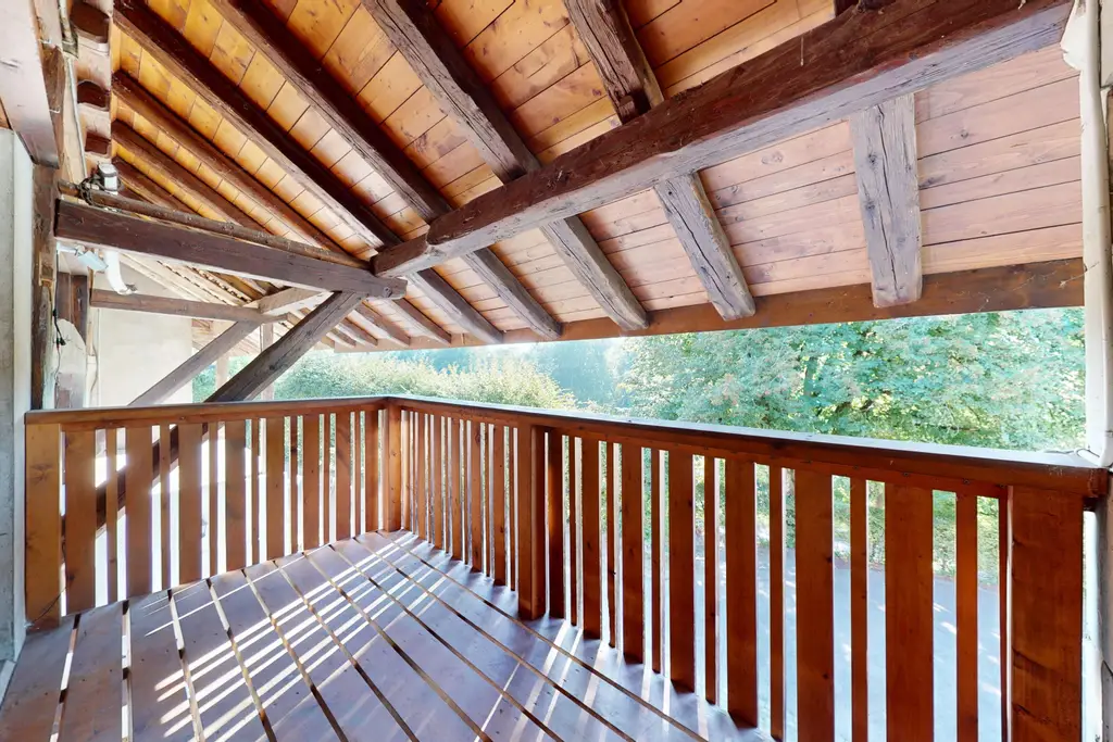 À 10 minutes d’Épalinges – Élégance rurale &amp; art de vivre transformé en 3 maisons