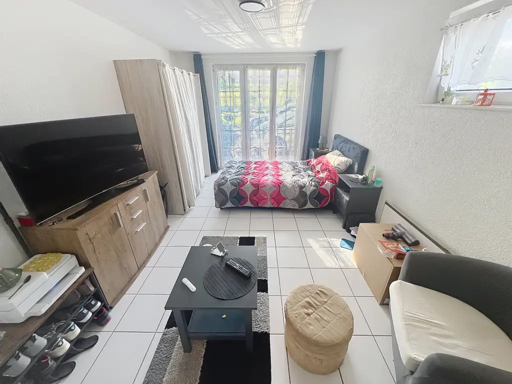 Spacieuse maison soigneusement rénovée, avec studio indépendant, dans un écrin de verdure !