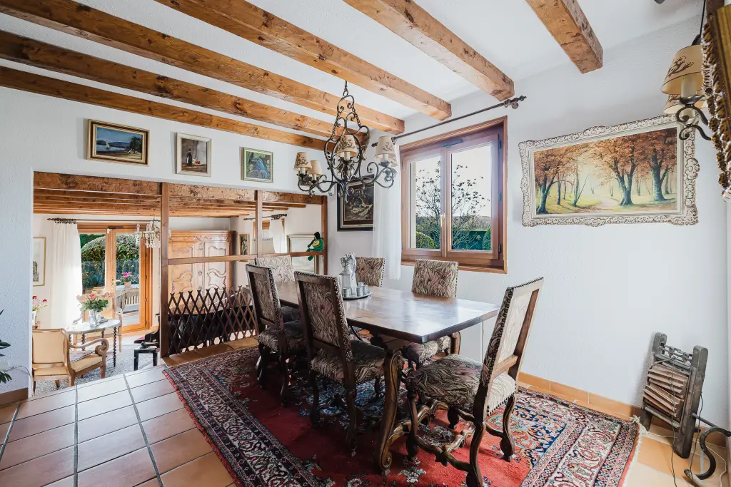 Maison 7 pièces 142m2 – CHENS-SUR-LÉMAN (74140)