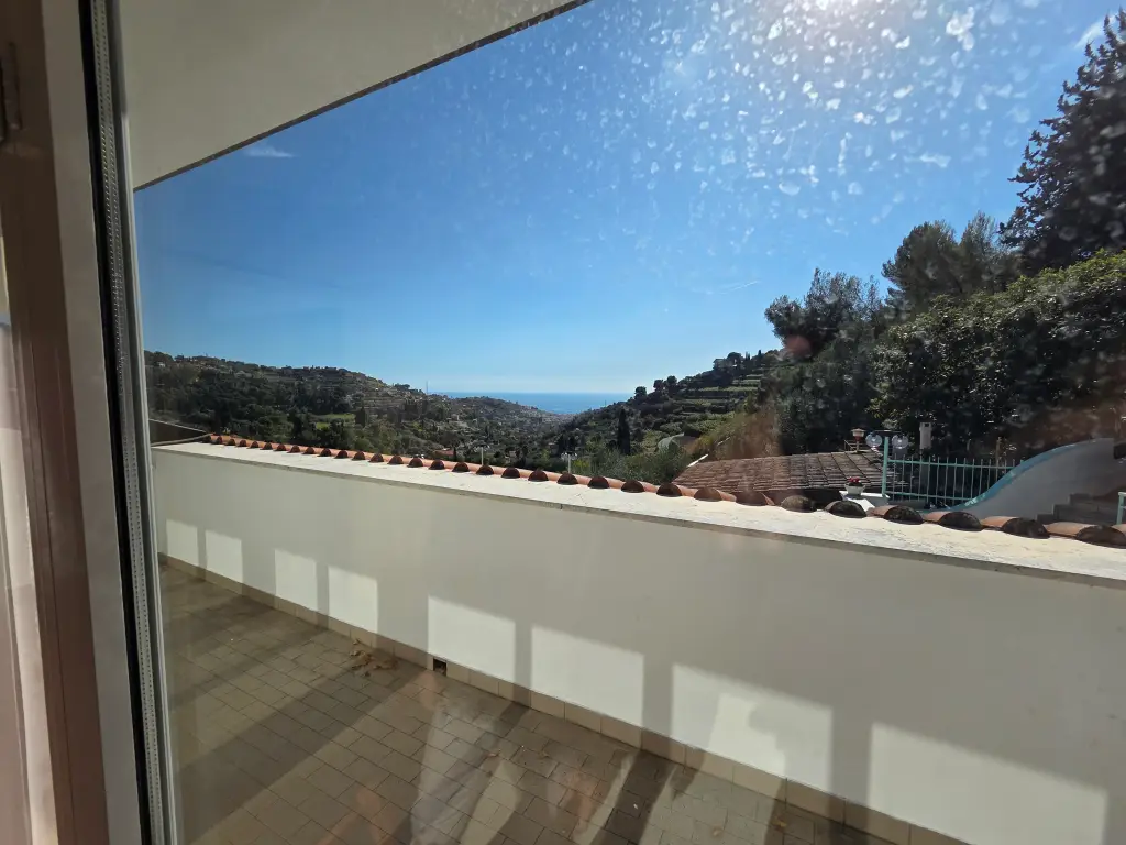 Exceptional Villa in San Remo – Mediterranean Panorama &amp; Outstanding Living Spaces