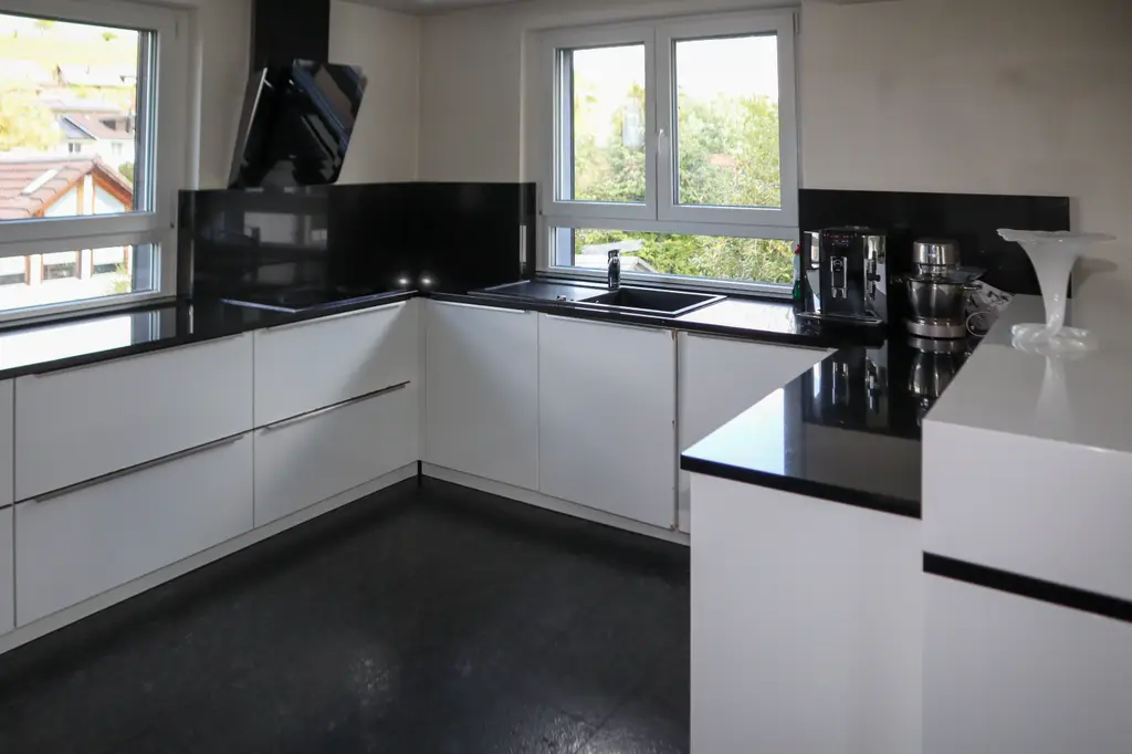 Ruhig und sonnig; 4,5 Zimmer-Einfamilienhaus an bester Lage