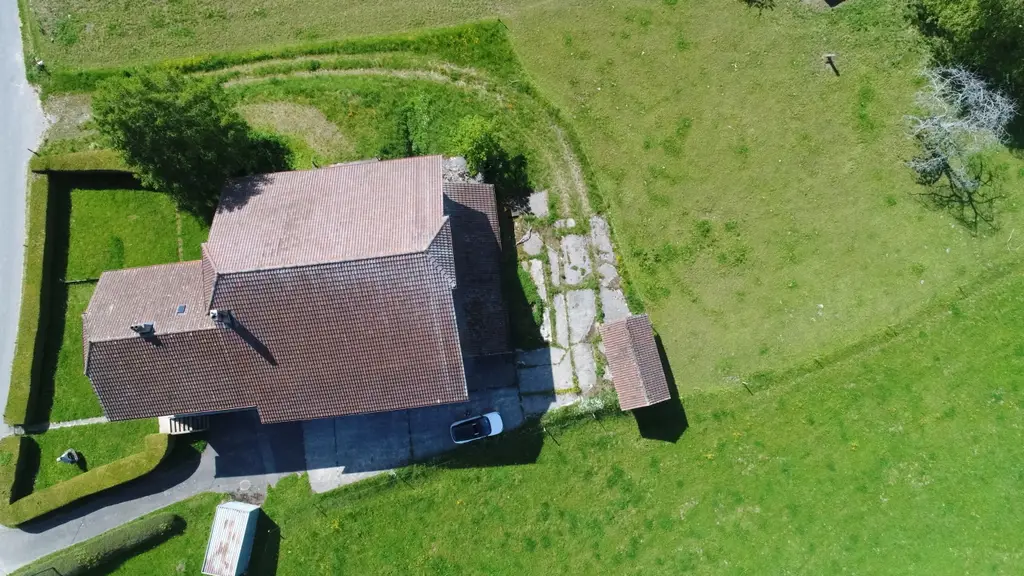 Coup de cœur assuré — Maison familiale lumineuse avec corps de ferme, grand terrain &amp; multiples possibilités