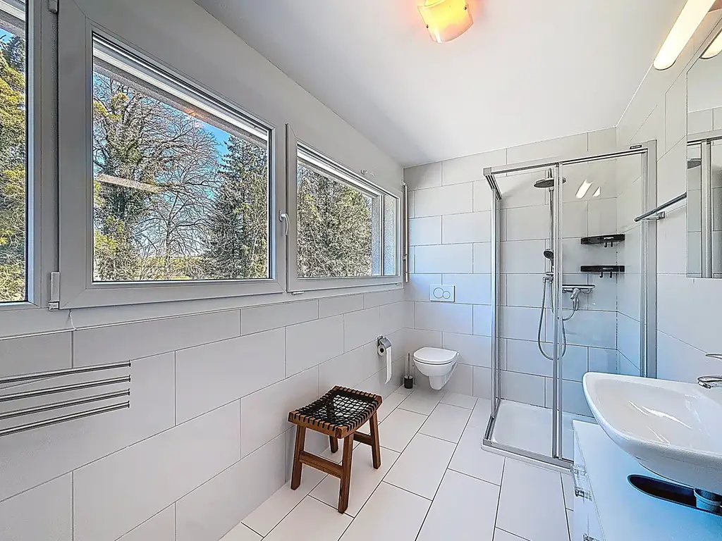 Duplex lumineux de 4,5 pièces, avec balcon plein sud et vue dégagée – belle opportunité à Belfaux