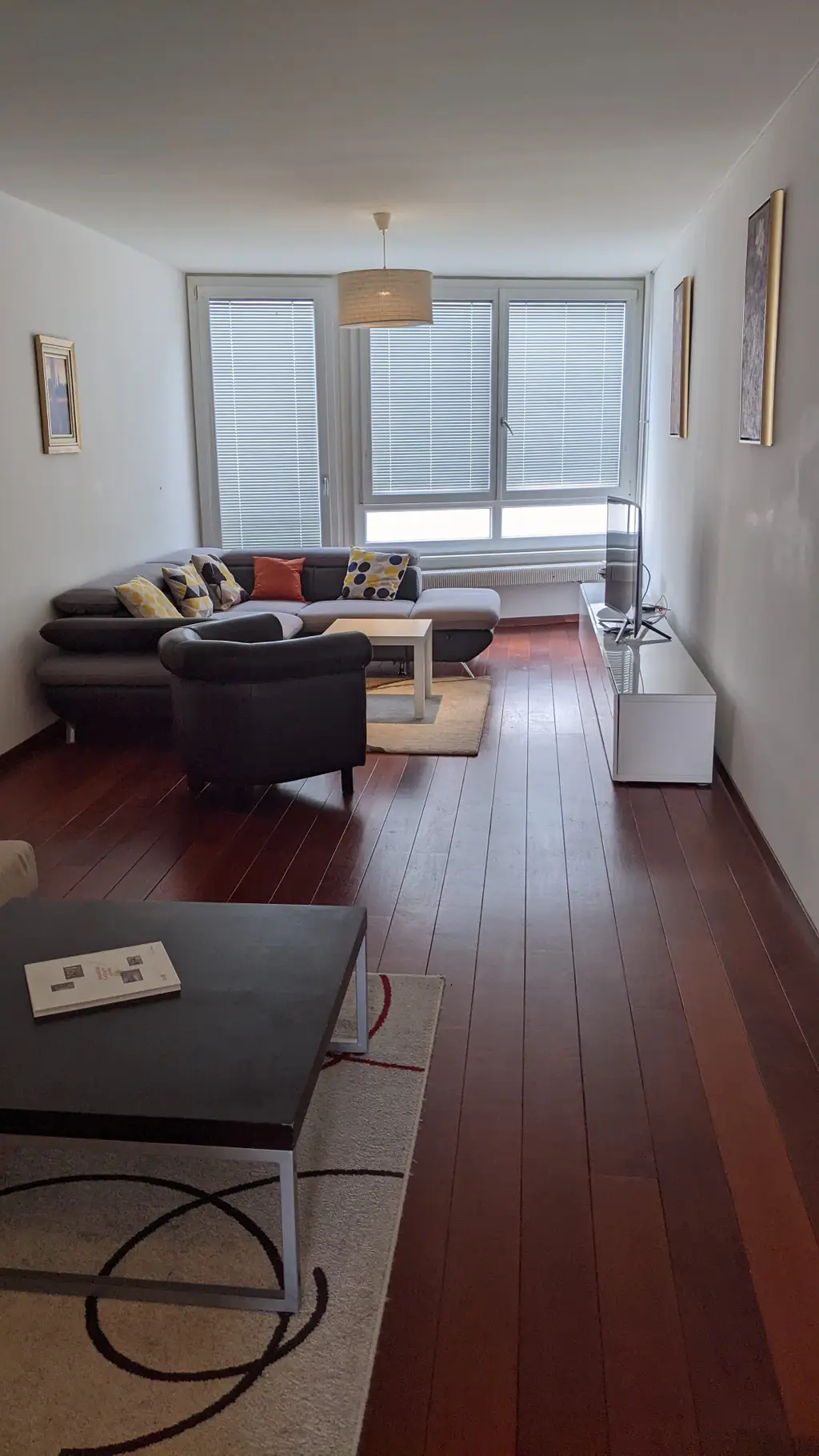À LOUER SUPERBE APPARTEMENT – 6 PIÈCES – 155 M² GENÈVE – RIVE DROITE – À 100 M DU LAC