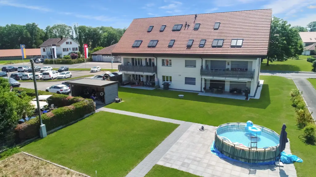 Grand jardin, terrasse, piscine, potager et bien plus &#8230; proche de la plage !