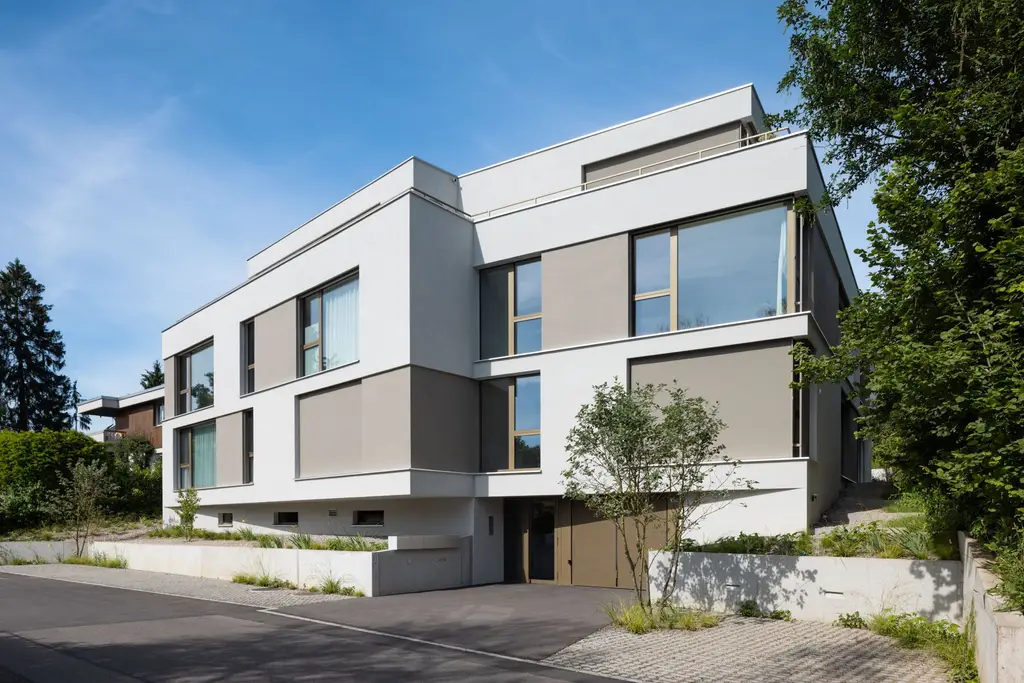 Modern mit Garten und Minergie-Zertifikat