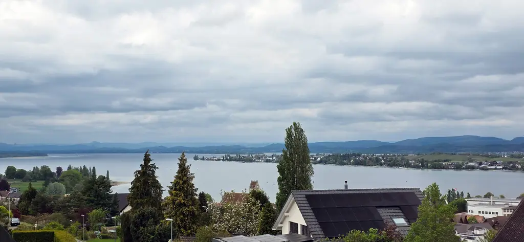 Exklusive Villa an exponierter Lage mit Seesicht trifft erlesenes Wohnambiente