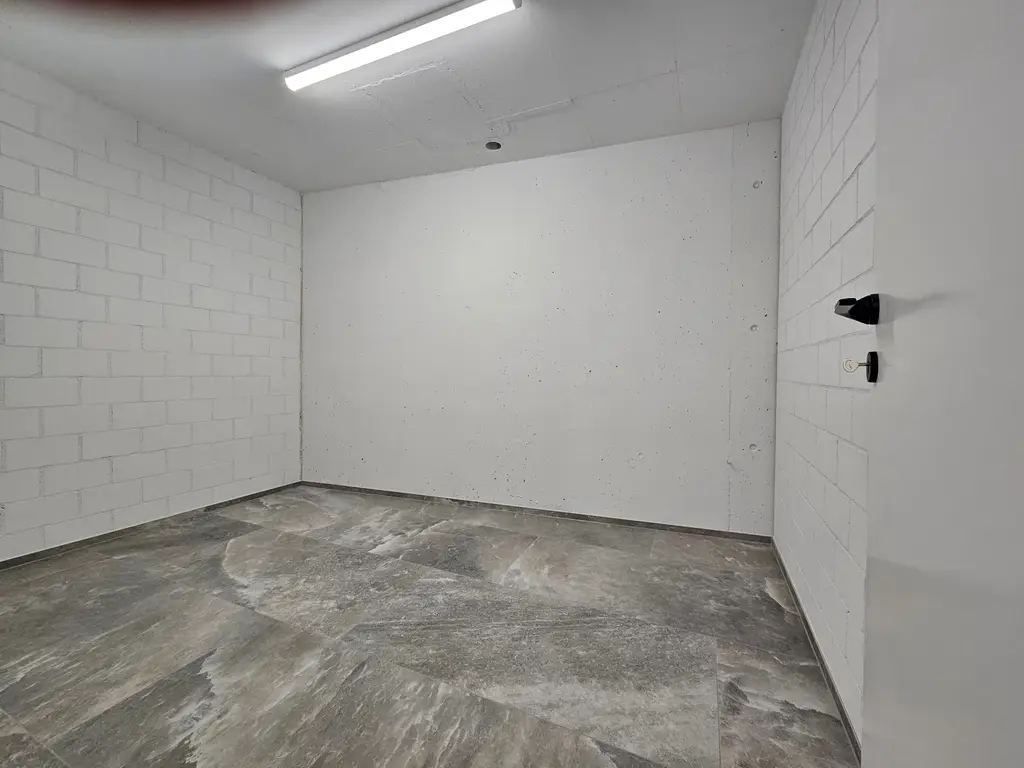NEUBAU AN TOP LAGE (WHG-D) MIT EIGNE WASCHKÜCHE UND KELLER (14,5 m2)