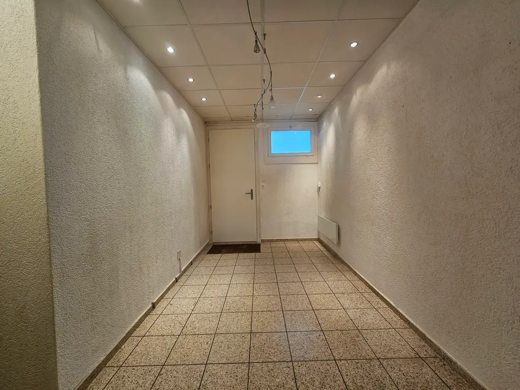 IHRE NEUE GESCHÄFTSADRESSE DIREKT AM BAHNHOF