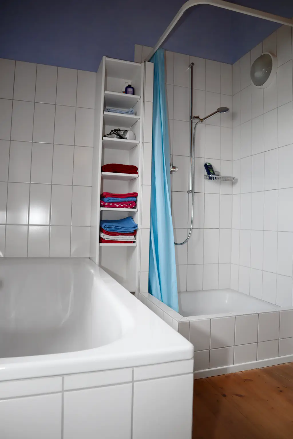 6 &#8211; Zimmer-Einfamilienhaus an sehr ruhiger und sonniger Lage