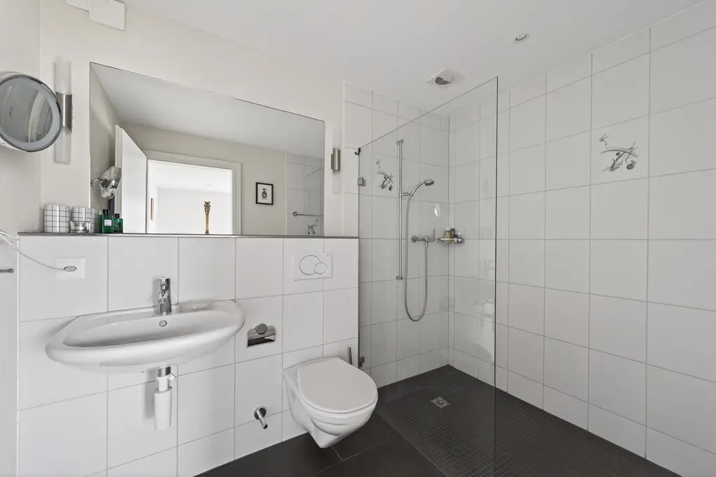 Unscheinbares elegantes Einfamilienhaus mit Panoramablick in Gams