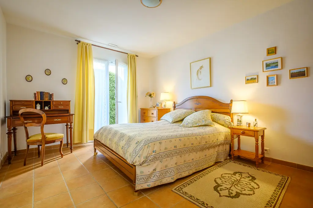 Appartement de 2 chambres à coucher avec jardin