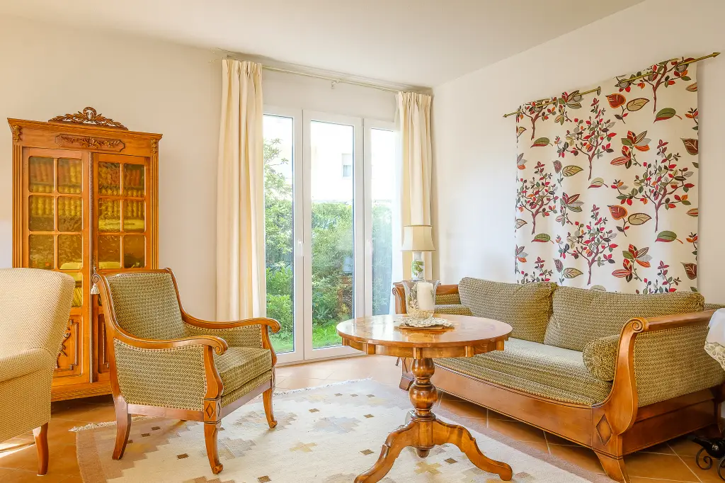 Appartement de 2 chambres à coucher avec jardin