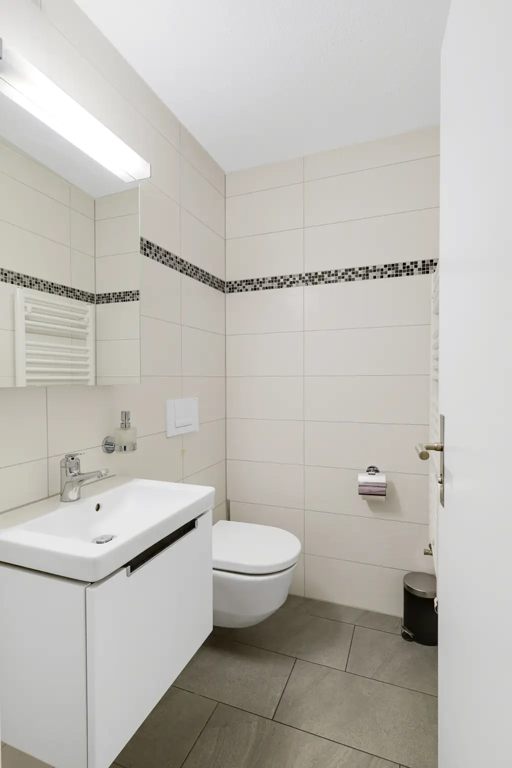 Attraktive Attika-Wohnung mit herrlichem Ausblick auf den Zürichsee in Schindellegi