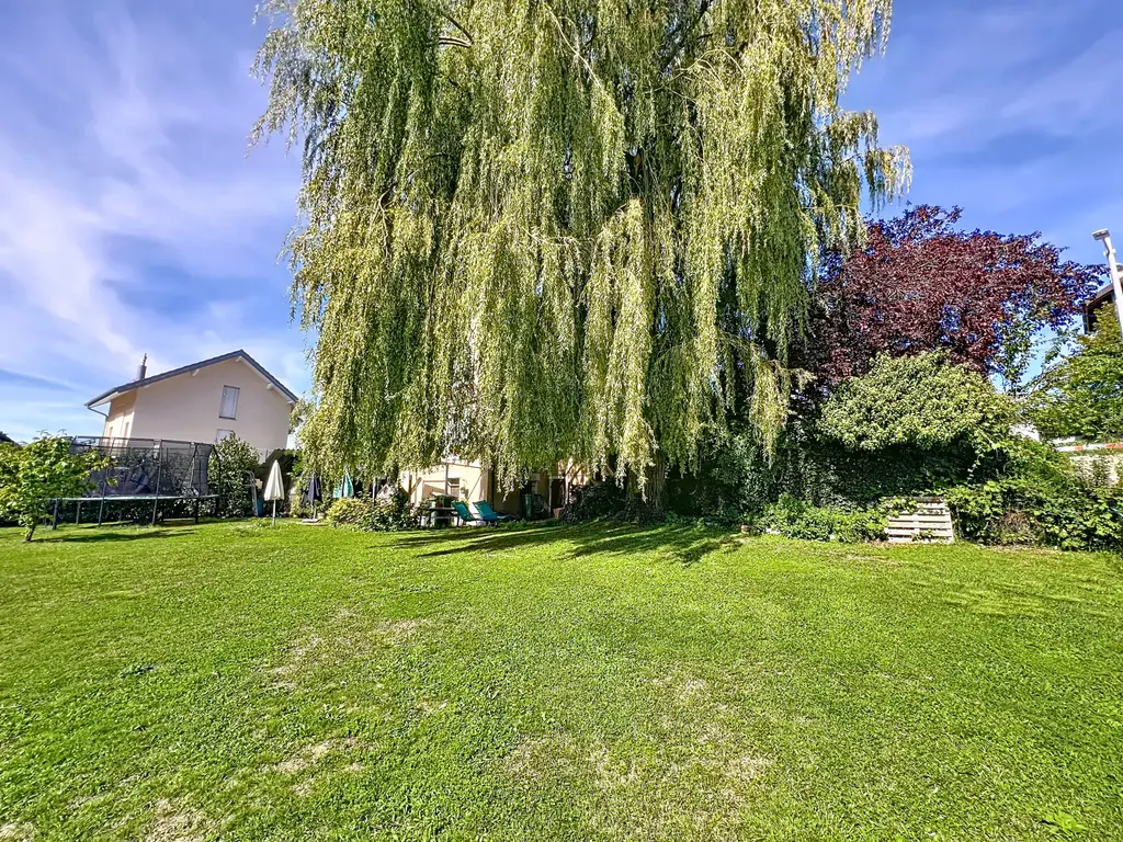Maison individuelle pleine de charme à Renens – proche de toutes commodités