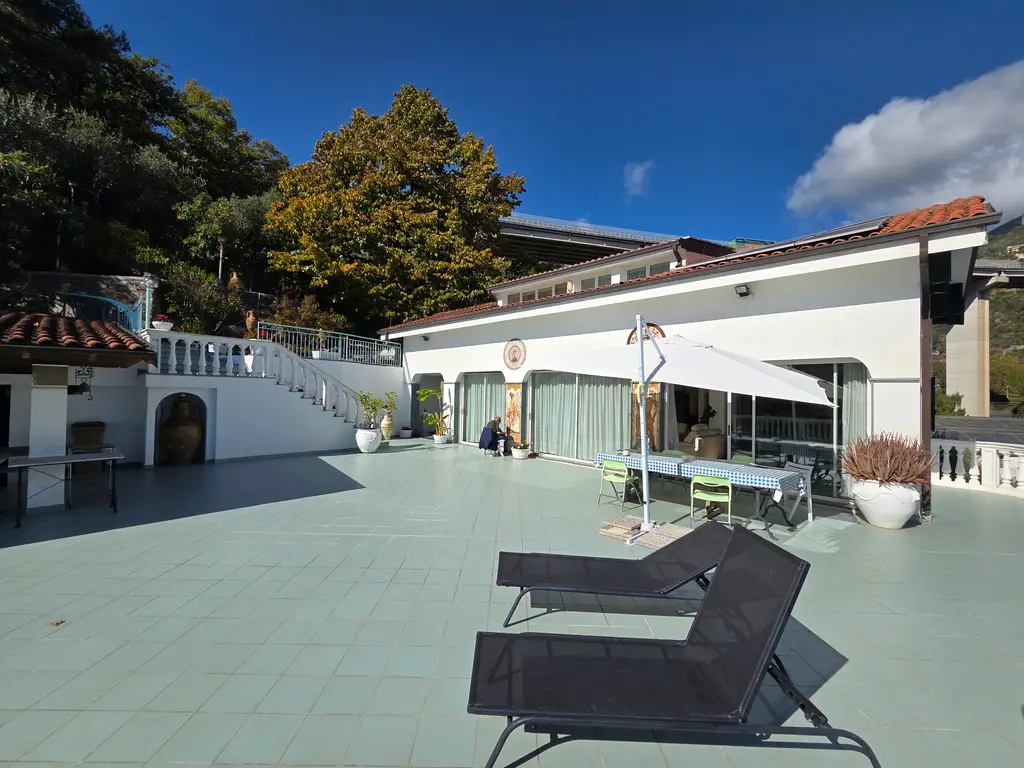 Exceptional Villa in San Remo – Mediterranean Panorama &amp; Outstanding Living Spaces