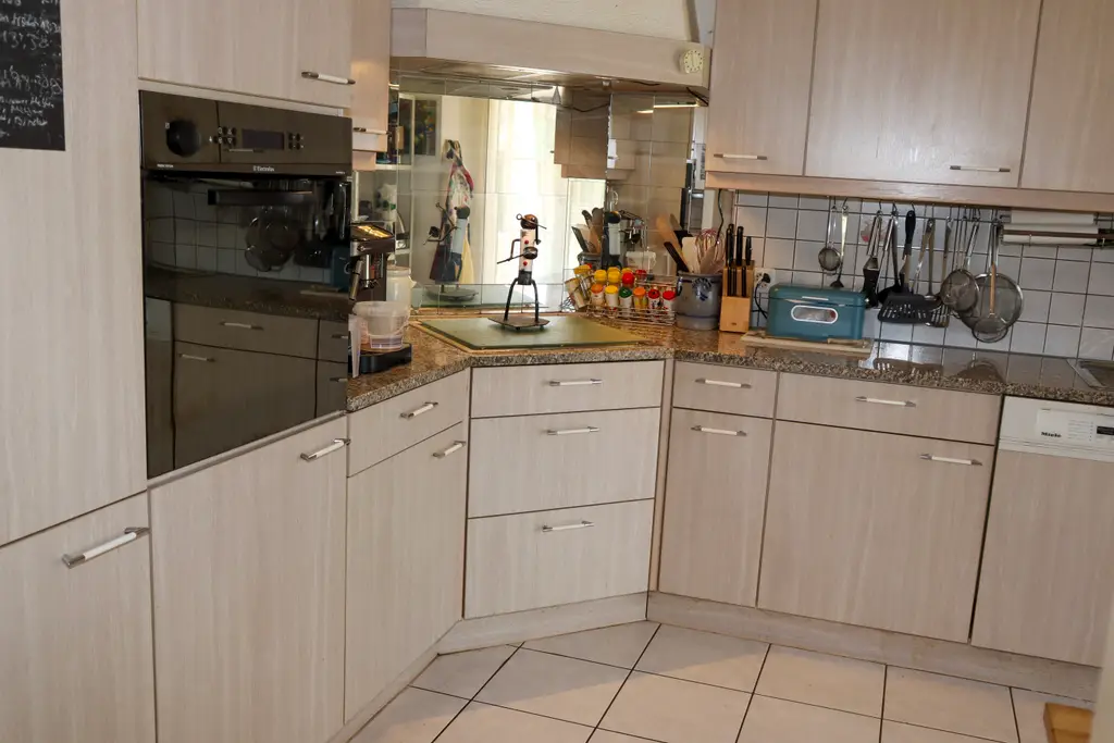 Charmante 4,5 Zimmer-Gartenwohnung direkt am Bach