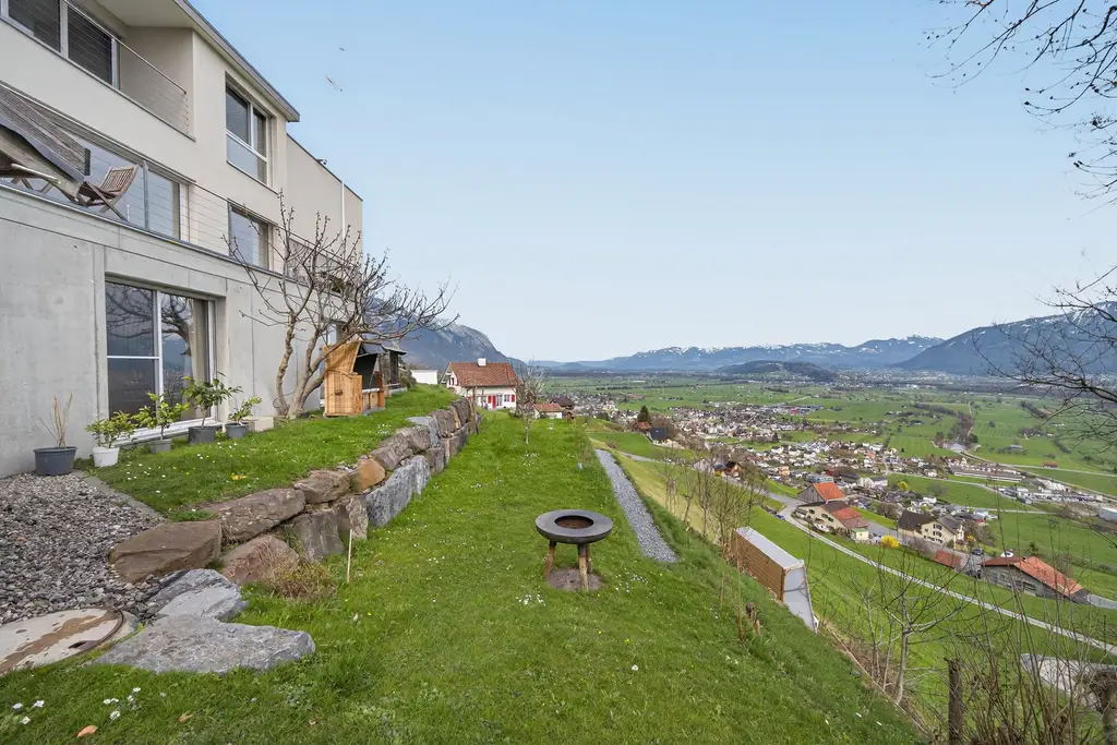 Unscheinbares elegantes Einfamilienhaus mit Panoramablick in Gams