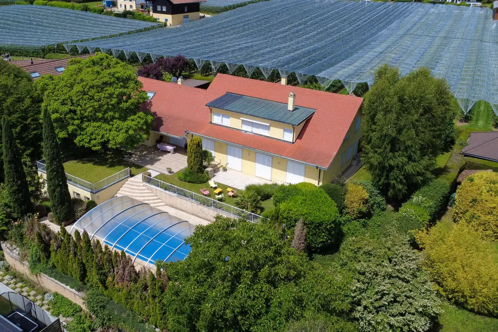 Vue Lac &amp; Alpes &#8211; Élégante Villa Familiale &#8211; Piscine &#8211;  20 min Aéroport &#8211; Agrandissement possible
