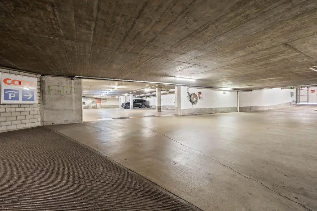 Modern, zentral und 2 Einstellhallenplätze inklusive