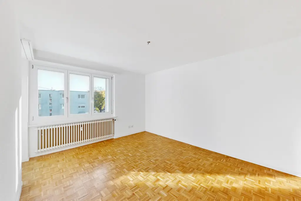 FRISCH RENOVIERT AN GUTER LAGE