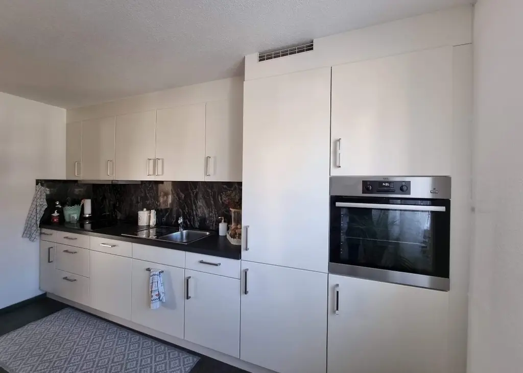 Stilvolle 4.5-Zimmer-Wohnung mit 40 m² Terrasse – Wohnen mit Komfort, Licht und Ruhe