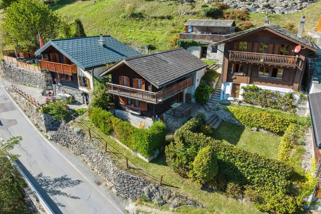 Opportunité: Adorable chalet à vendre, à Salvan &#8211; parcelle de 300m2 avec potentiel
