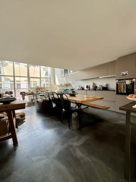 En exclusivité, à deux pas du Lac, loft en duplex dans la cité Suchard