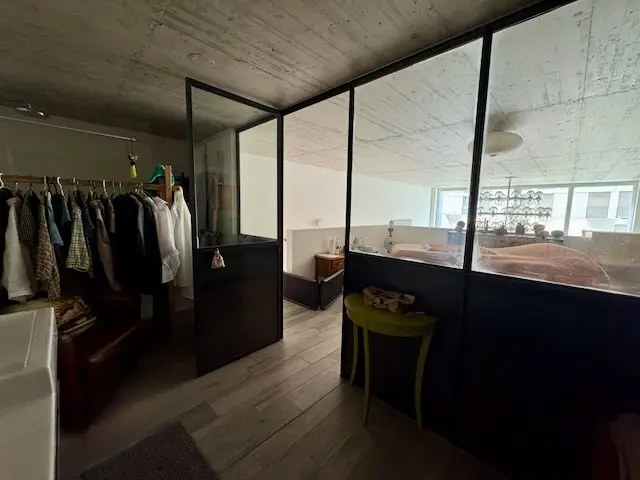 En exclusivité, à deux pas du Lac, loft en duplex dans la cité Suchard