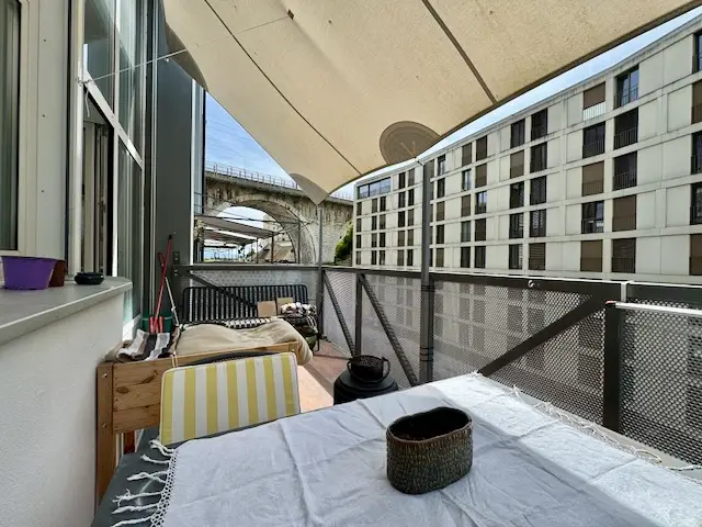 En exclusivité, à deux pas du Lac, loft en duplex dans la cité Suchard