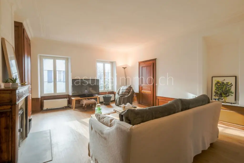 VENDU &#8211; Allaman &#8211; Maison historique de plusieurs appartements
