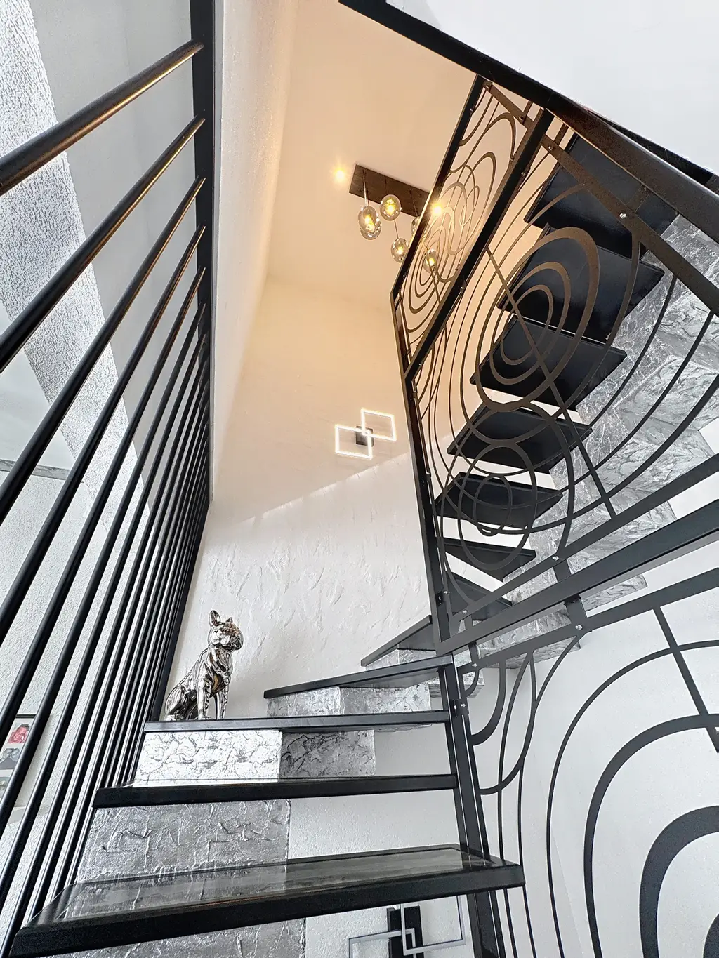 Villa mitoyenne contemporaine avec jardin, finitions haut de gamme et calme absolu