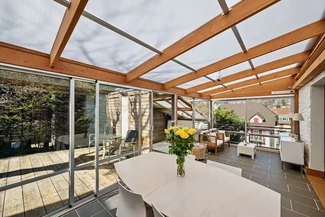 Villa de prestige avec espace wellness privé, chambre d’hôtes ou potentiel locatif – Le Locle