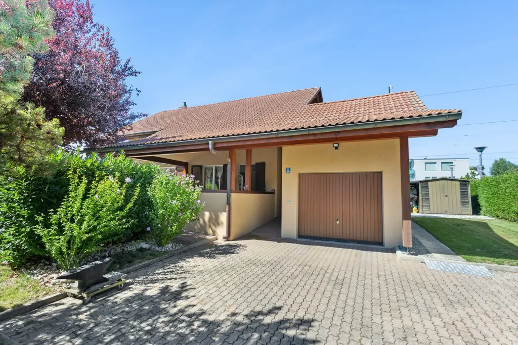 Ravissante maison individuelle avec un magnifique jardin, idéale pour une famille