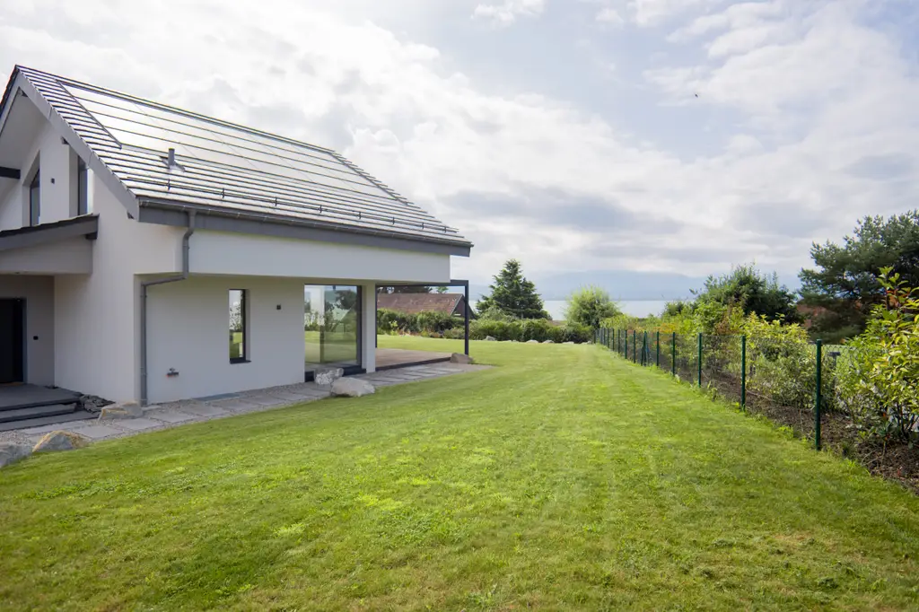 Villa contemporaine neuve avec vue sur le lac à St-Prex