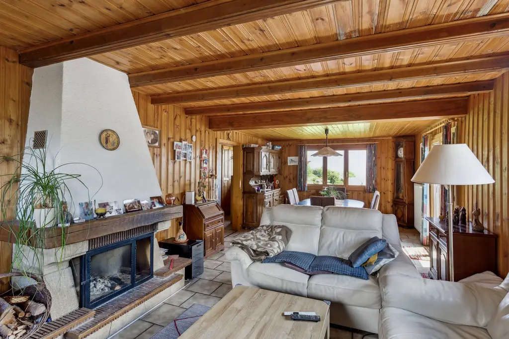 Magnifique chalet à vendre à Troistorrents